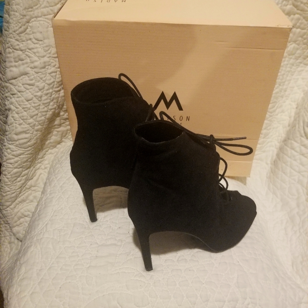 Allie Size 8.5 Black